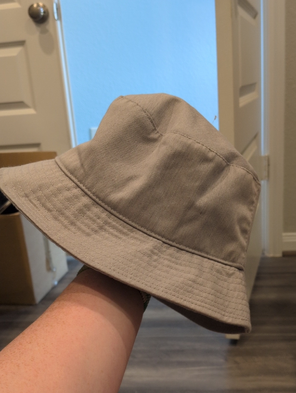 Zara Gray Bucket Hat